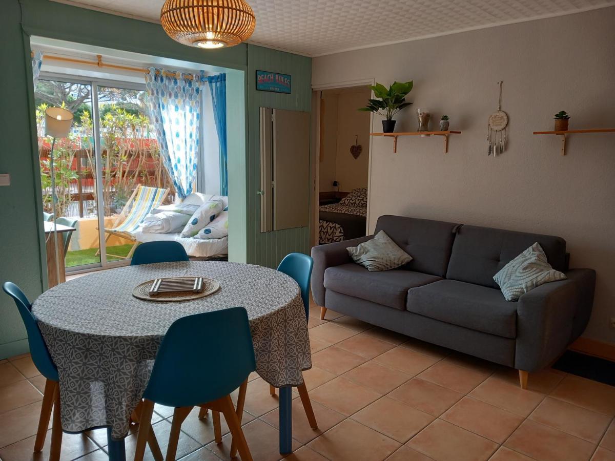 Appartement en Résidence avec piscine Le Barcarès Esterno foto